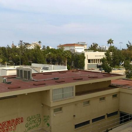 Modern City Center Apt Larnaca Exterior photo
